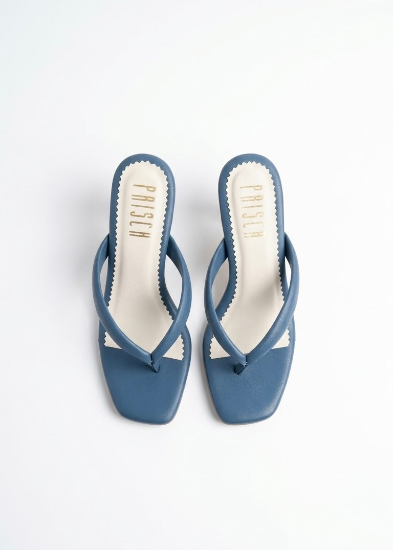 Sia Blue