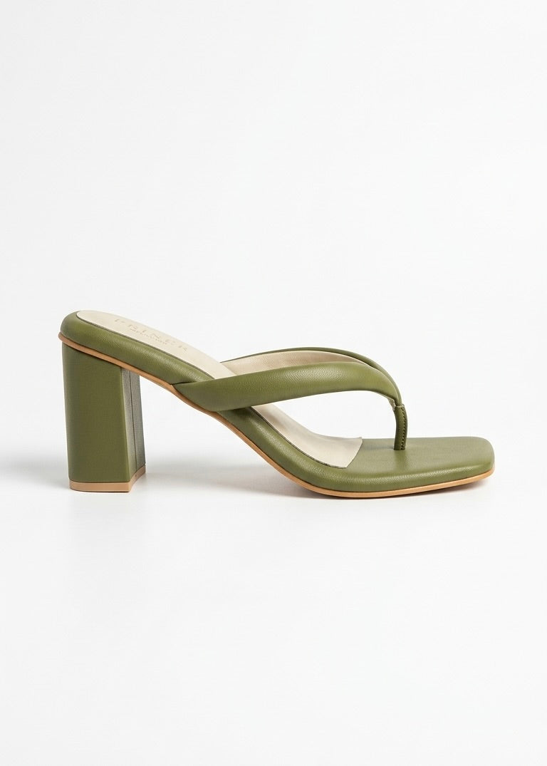 Sia Moss