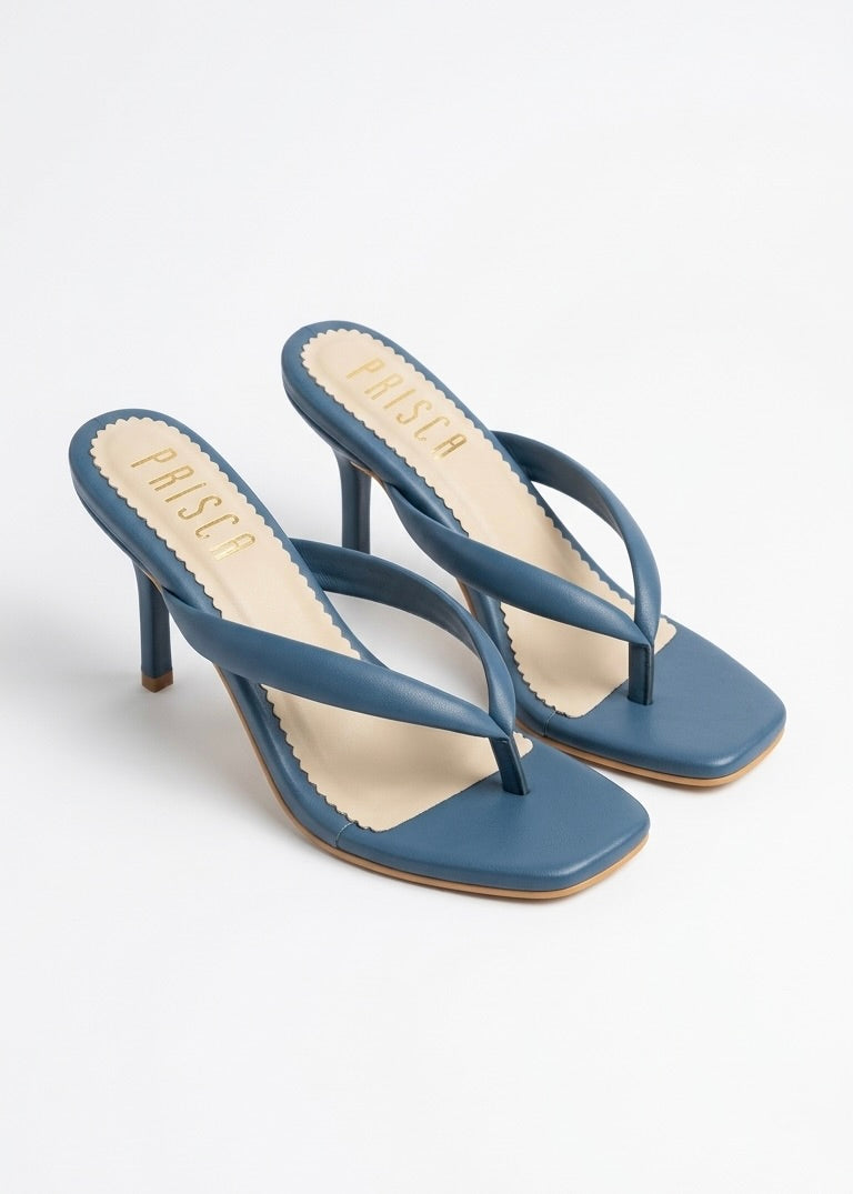 Sia Blue